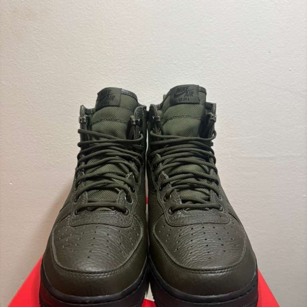 Nike Air Men's Green Sneakers